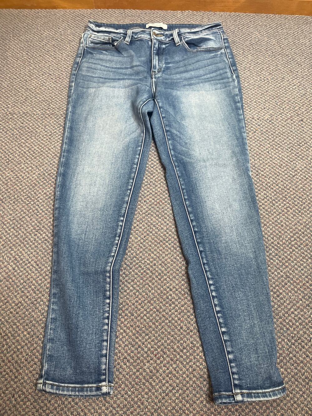 Kancan Signature high Rise ankle Jeans 31